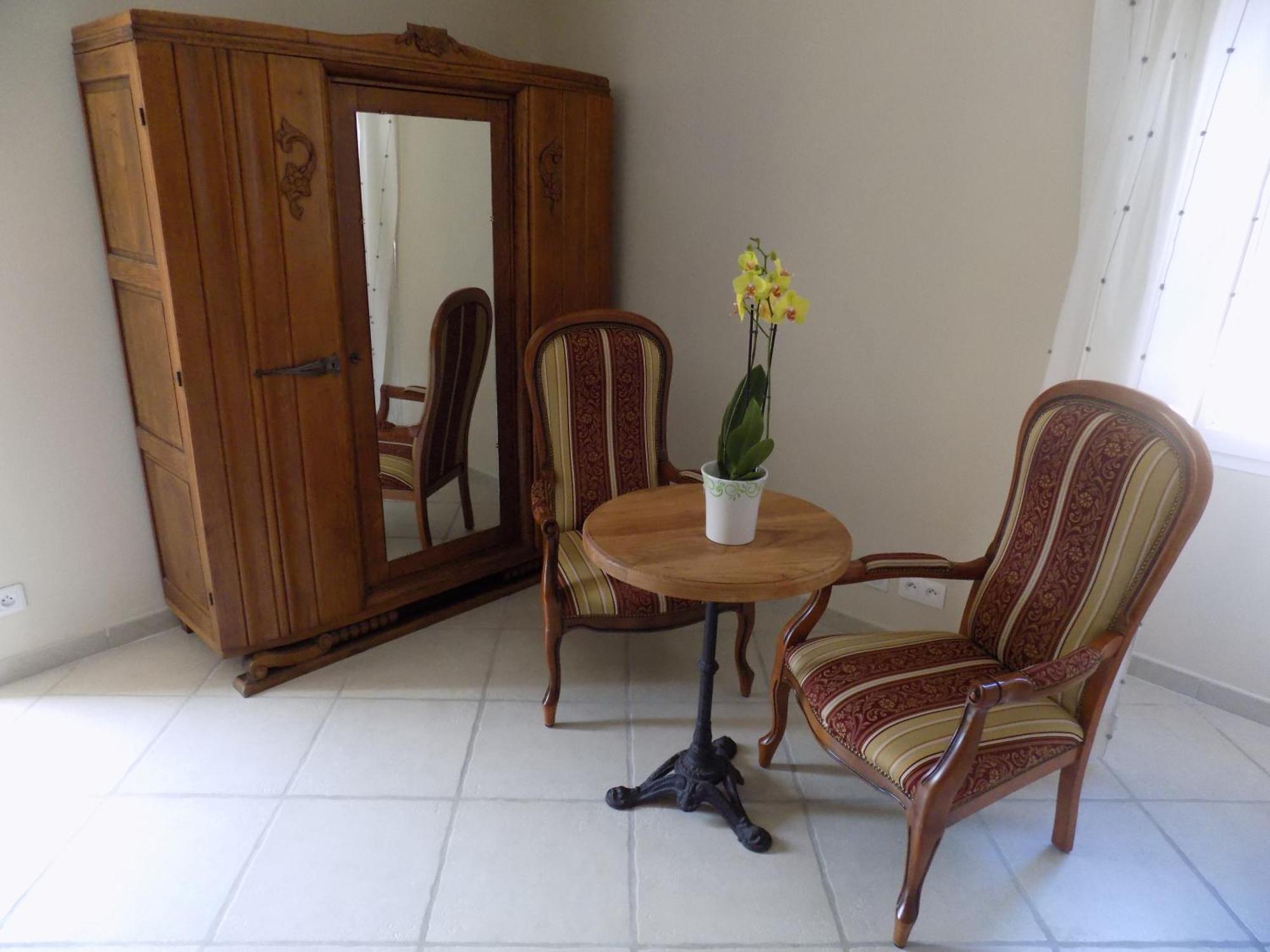 Le Jaonnet Bed and Breakfast Nabirat Kamer foto