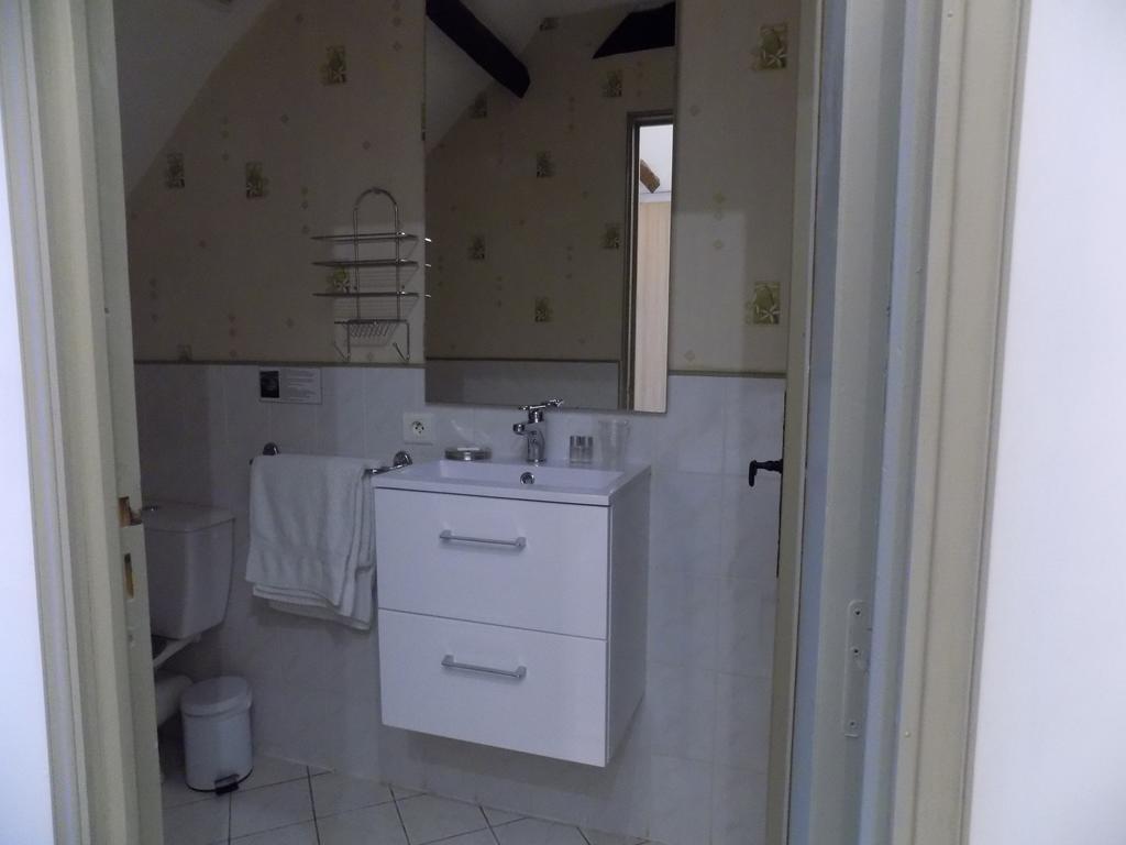 Le Jaonnet Bed and Breakfast Nabirat Buitenkant foto